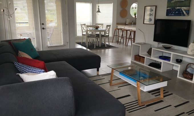 Highland Lake Estates Condo | Ideal 1 Bedroom Villa with Lake View at Island Resort