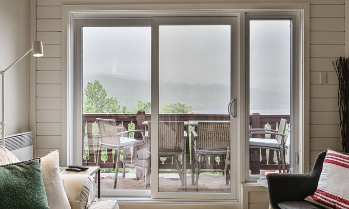 Mont-Tremblant Condo | Pet-Friendly Getaway at Unit 469 Hotel du Lac - Rated 9.2