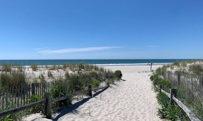 Ventnor City Apartment | Beach Studio Vibes: Steps to Boardwalk & Oceanfront Pool