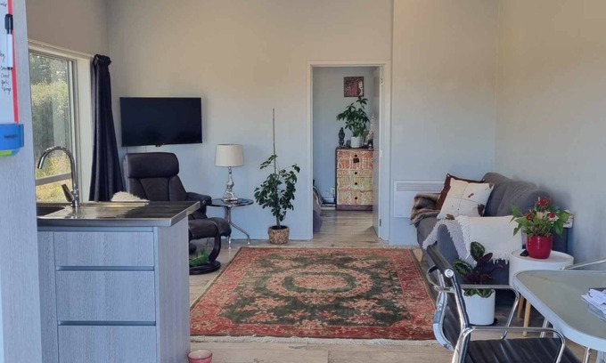 Karkari Peninsula Apartment | Relaxing Getaway at Unit 68 Tokerau Beach with Kitchen