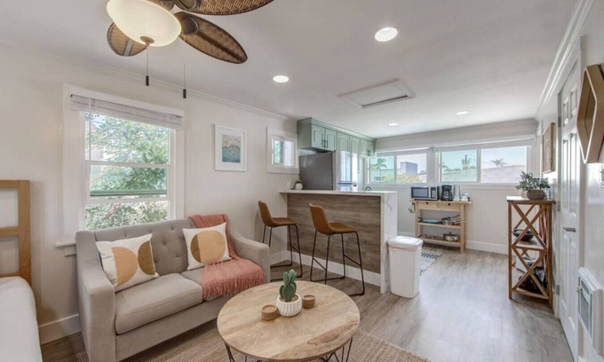 Coronado Apartment | Beachside Retreat: Surf Shack Studio near Coronado Beach