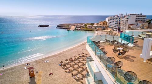 S'Illot-Cala Morlanda Hotel | Relax at Universal Hotel Perla with Oceanfront Amenities