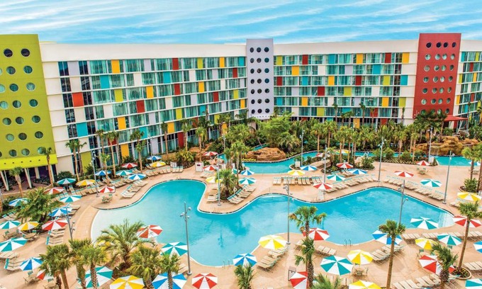 Florida Center Resort | Family-Friendly Universal's Cabana Bay Beach Resort Awaits