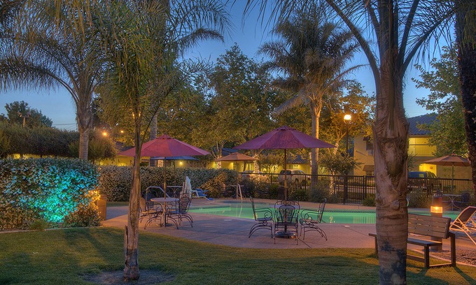 Davis Hotel | Convenient Stay at University Park Inn & Suites
