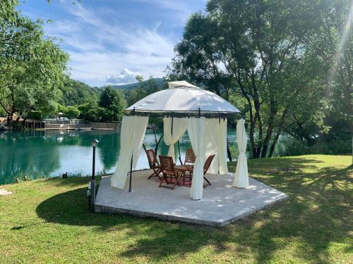 Bihac House | Discover Unna-E Luxury House: Oceanfront Bliss Awaits