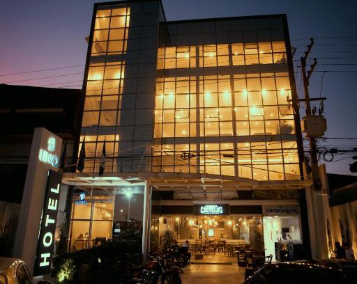 Carpina Hotel | Budget-Friendly Uno Hotel with Pool & Family Amenities