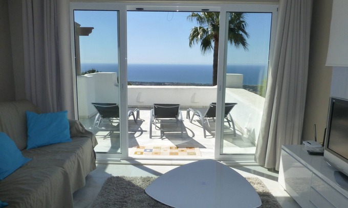 Marbella Apartment | Stunning Sea View Apartment with Pool and Spa in Marbella