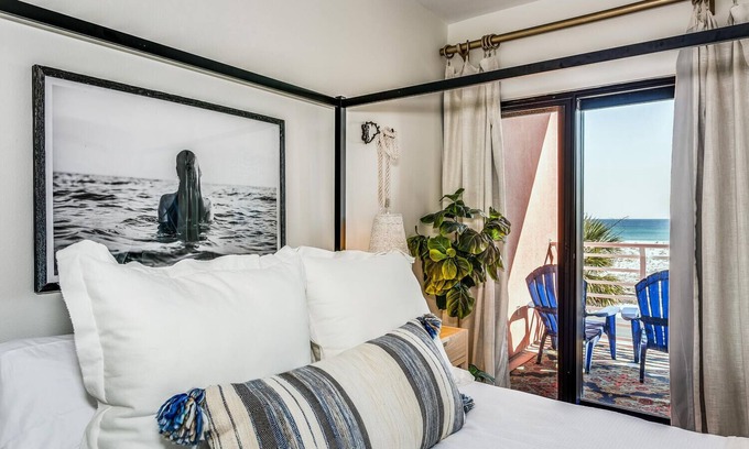 Pensacola Beach Condo | Private Beachfront Retreat with Ocean Views on Pensacola