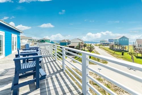 San Luis House | Stunning Beachfront Hotel with Unobstructed Gulf Views