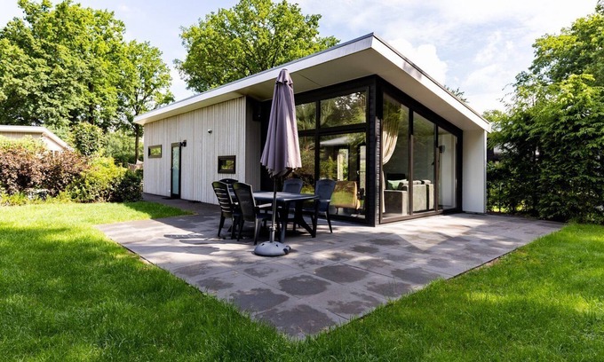 Wekerom House | Experience Unmatched Comfort and Pet-Friendly Amenities