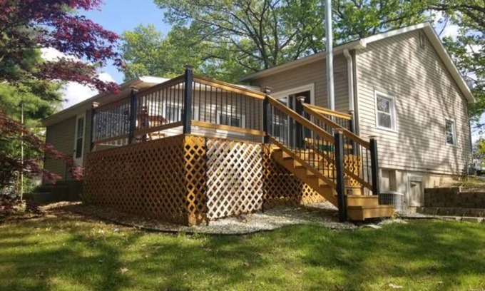 Fowler House | Relax and Recharge at Our Pet-Friendly Oasis