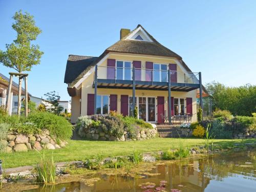 Monchgut-Granitz Villa | Discover Uns Droomhus: Pet-Friendly 4-Star Retreat
