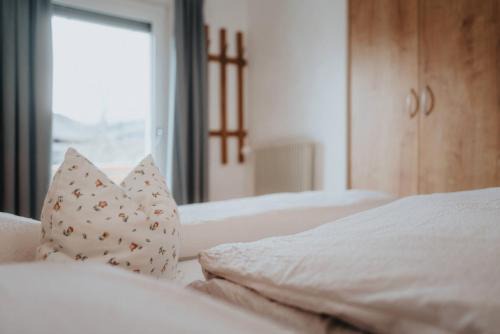 Casola Apartment | Exceptional Unterhauserhof App A - Family-Friendly Retreat