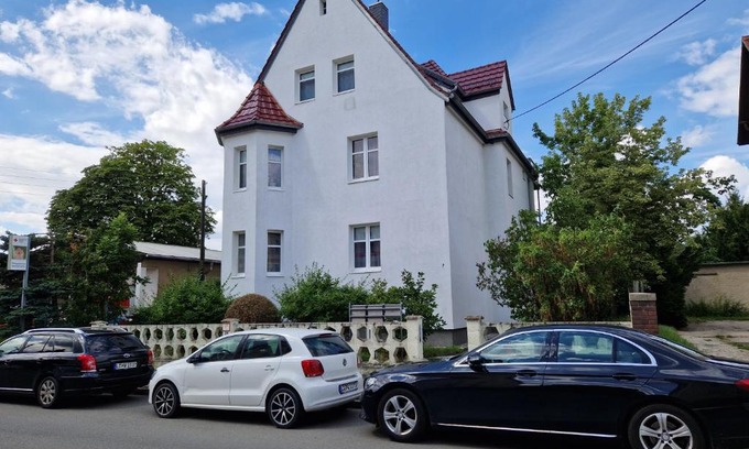 Wiederitzsch Apartment | Family-Friendly Stay at Karl-Marx Straße, Leipzig