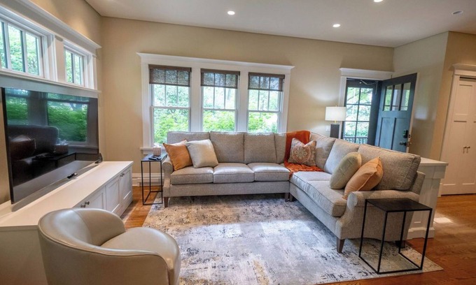 Pella House | Relax in a Private 4BR Home with Pool Near Downtown Pella