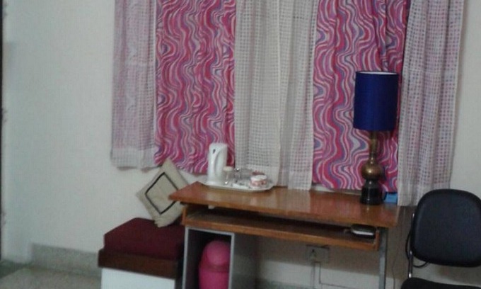 Adarsh Nagar House | Relax in a Cozy Bungalow with Complimentary Breakfast
