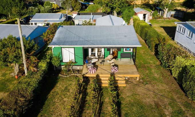 Akaroa House | Relax at a Cozy Bach with Ocean Views in Takamatua