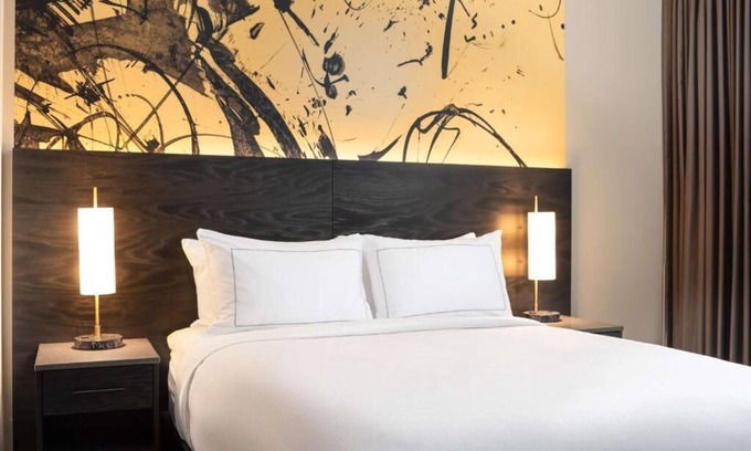 Central Area Hotel | Relax in Comfort at Our Pet-Friendly Hotel with Spa Access