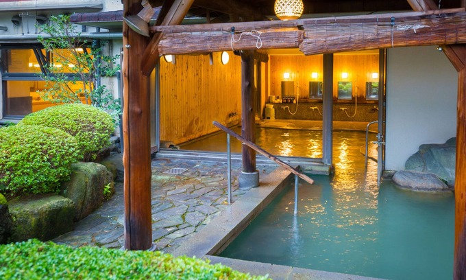 Unzen House | Unzen Shinyu: Eco-Friendly Retreat with Spa & Breakfast