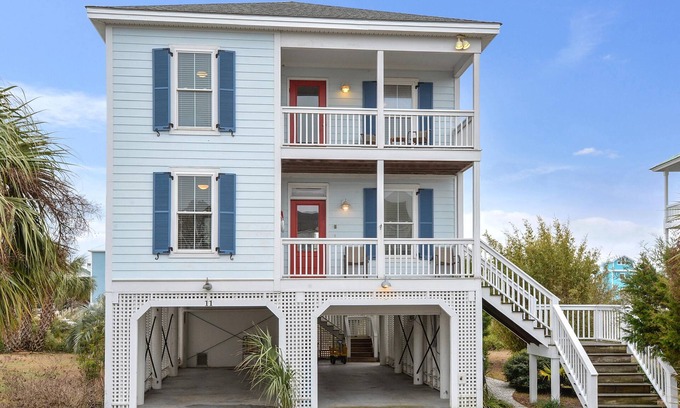 Beachwalk House | Experience Comfort with Oceanfront Views and Modern Amenities