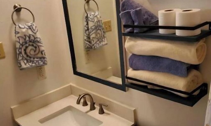 St. Marys House | Cozy 3/2 Retreat in Historic Downtown St Marys