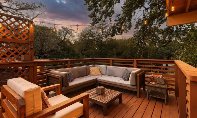 Barton Hills House | Modern Duplex in Barton Hills with Pool and Patios