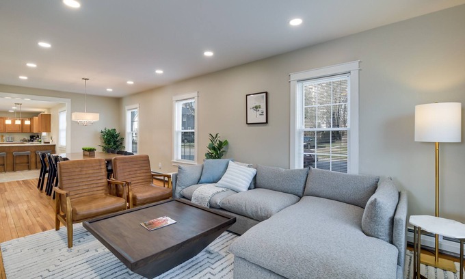 East Haven  Rutland County House | Cozy Retreat in Rutland: Near Slopes & Pet-Friendly Amenities