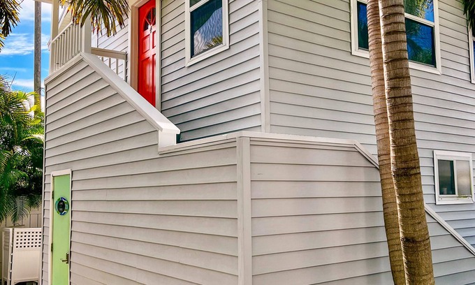 Treasure Island Cottage | Exceptional Key West Style Cottage with Spa & Hot Tub