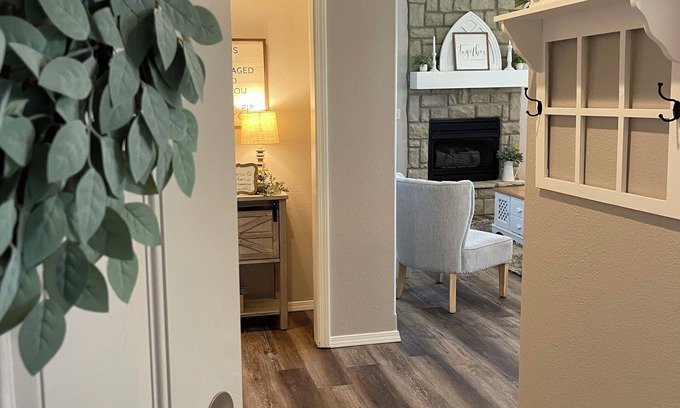 Branson West Condo | Top-Rated Condo with Fireplace Near Branson Strip & Spa