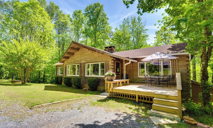 Jasper Apartment | Inviting Jasper Vacation Rental with Grill & Hiking Access