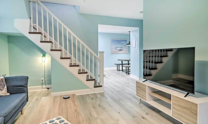 Rose Haven Cottage | Relaxing North Beach Cottage: Pet-Friendly & Oceanfront