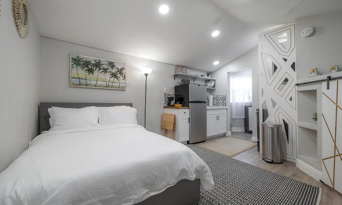 St. Petersburg - Clearwater Apartment | Modern St Pete Studio at The Urban Standard - Family Friendly