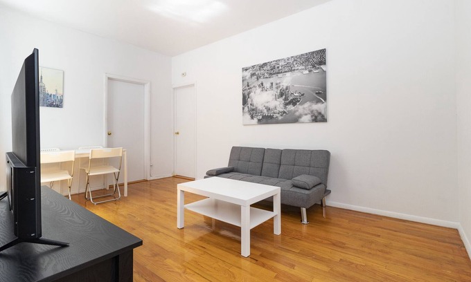 Upper East Side Apartment | Inviting Two-Bedroom Retreat near Central Park, NYC