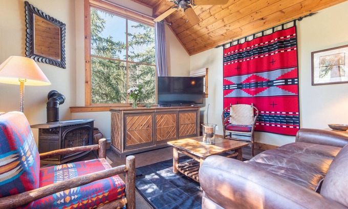 Sundance Condo | Upper Hollow Pines Cottage - Steps from Sundance Resort