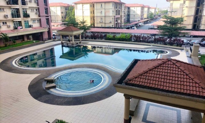 Kuching Condo | Serene Upper Sanctuary Condo: A Quiet Retreat for Families