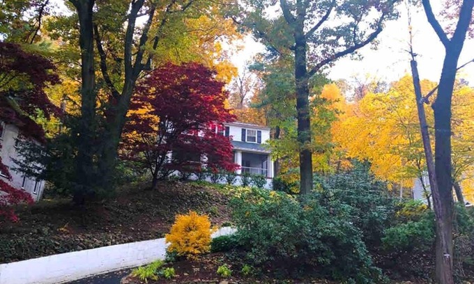 Upper Montclair House | Relaxing Upper Montclair Home with Spa & Hot Tub