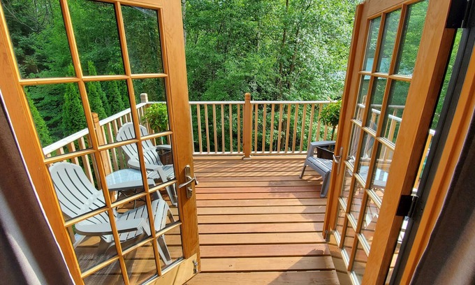 Winter Resort | Premium Up North Accommodations with Ocean Views!