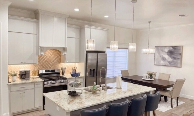 Lubbock House | Discover Upscale Living in Uptown West with Family-Friendly Amenities