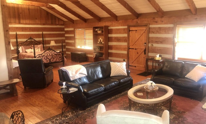Rustburg Cabin | Elegant Ferndale Log Cabin: Family-Friendly Retreat Awaits