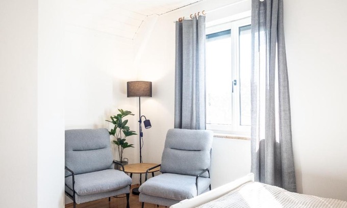 Bad Waltersdorf Apartment | Top-Rated UPSTAIRS Apartment in Haus GRETE with Kitchen