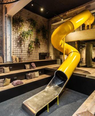 Ostend City Centre Hotel | Experience Comfort at Upstairs Hotel with Ocean Views