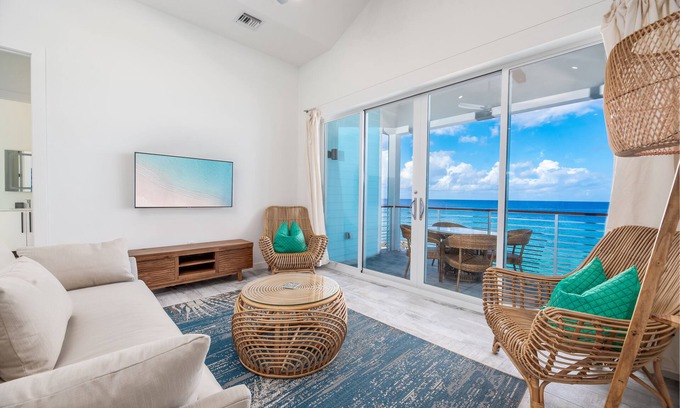 West Bay Apartment | Oceanfront Cabana with Breathtaking Views & Top Amenities