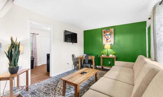 Norwood Apartment | Uptown Apartment, Near Parks! The Bricks Unit 4