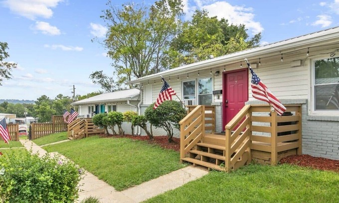 Norwood Apartment | Uptown Apartment, Near Parks! The Bricks Unit 7