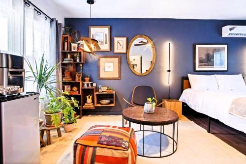 Central Oklahoma City House | Cozy Studio Near Plaza with Family and Pet Amenities