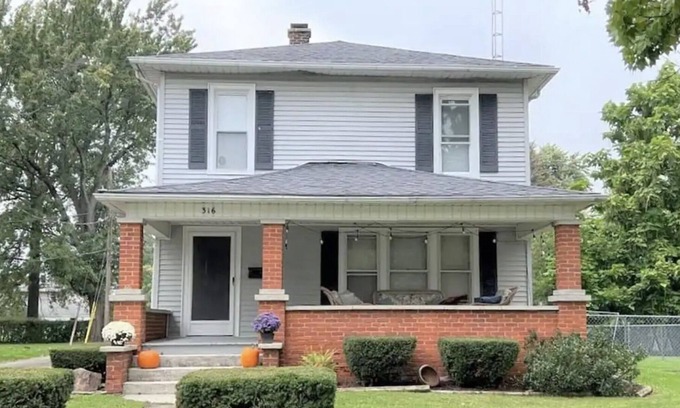 Upper Sandusky House | Uptown Upper Home