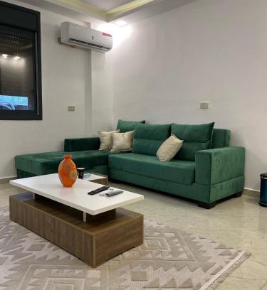 Jerash Apartment | Pet-Friendly Uptown Urban Apartment with Breakfast Included