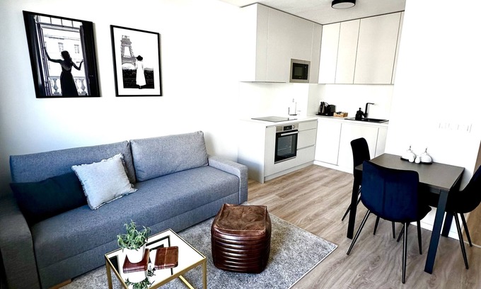 Ruzinov Apartment | Convenient Urban Apartment Near Bratislava Airport