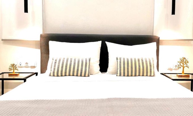 Nea Alikarnassos Apartment | Stylish Urban Luxus Studio - Guest Rated 9/10