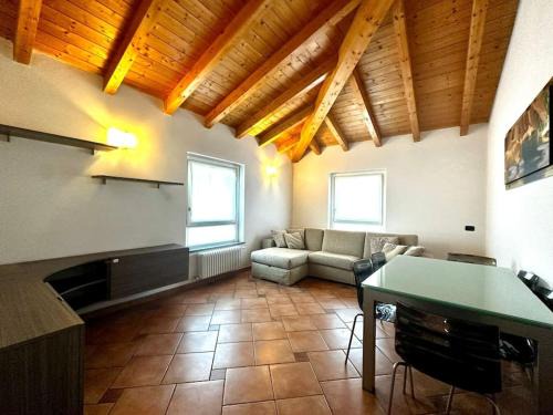 Cantu Apartment | Urban Oasis: Family & Pet-Friendly Retreat Near Como